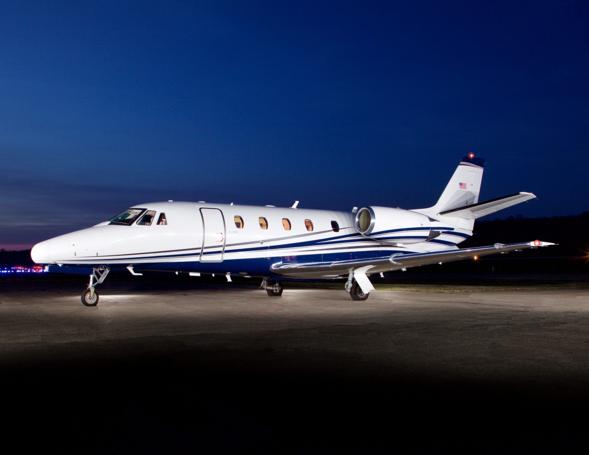 Mid-Size Cabin Jets