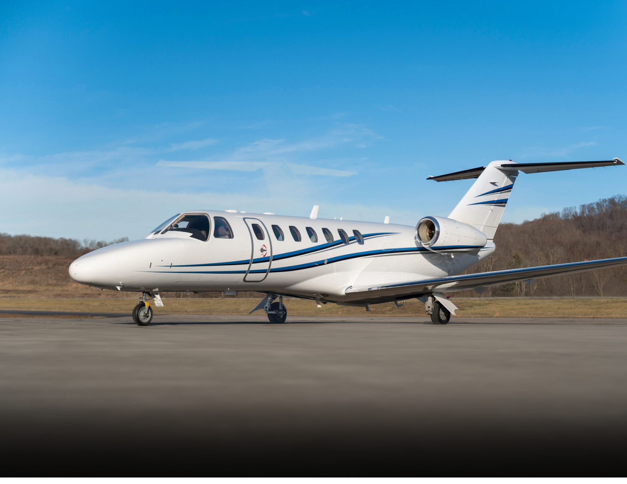 Light Cabin Jets