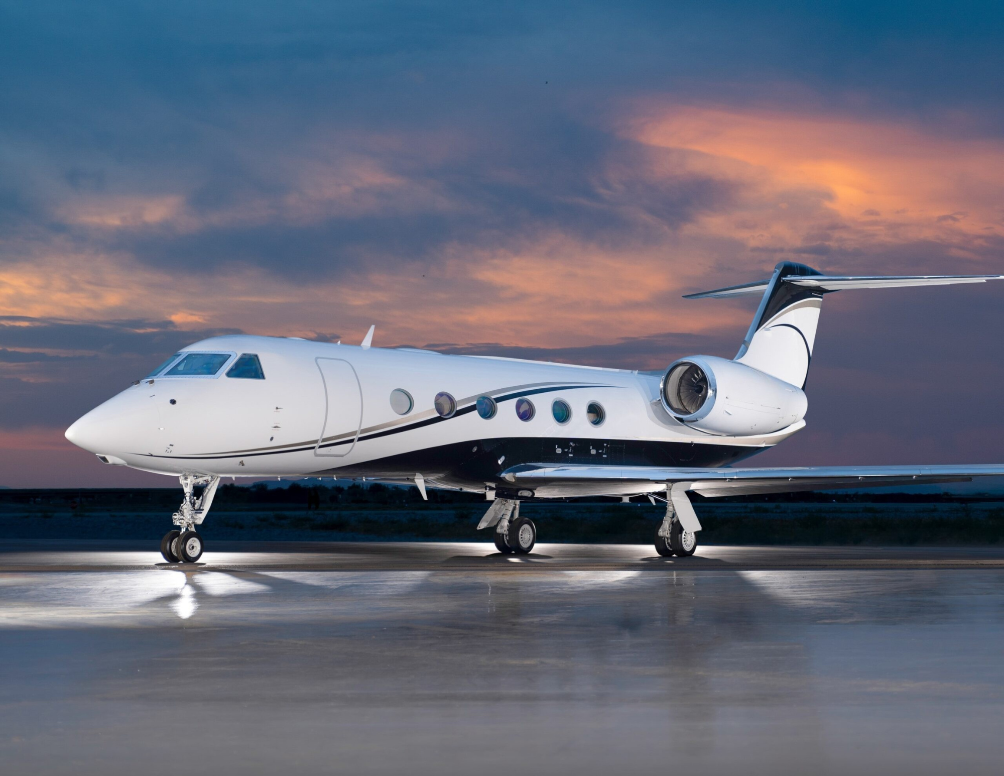 Large Cabin Jets